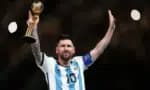 Messi joga pela seleção argentina e é campeão do mundo (Foto: Reprodução/ Getty Images)