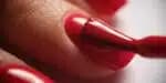 Ideias de unhas vermelhas para as festas de fim de ano (Imagem Reprodução Internet)