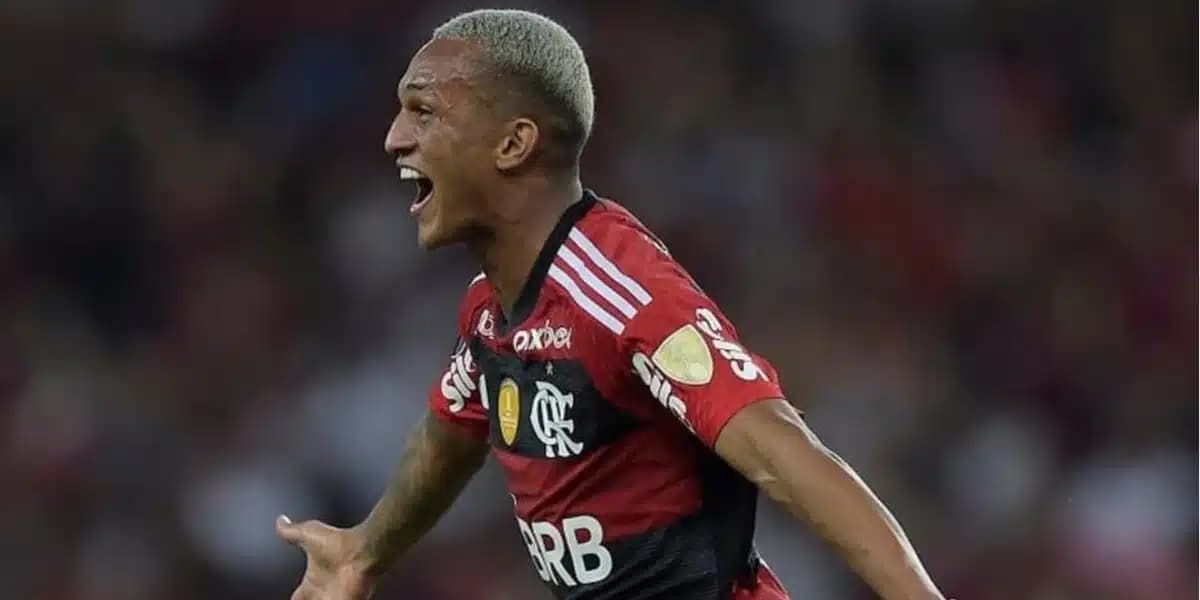 Wesley, jogador do Flamengo na mira de clube da Inglaterra (Imagem Reprodução Alexandre LOUREIRO / AFP)