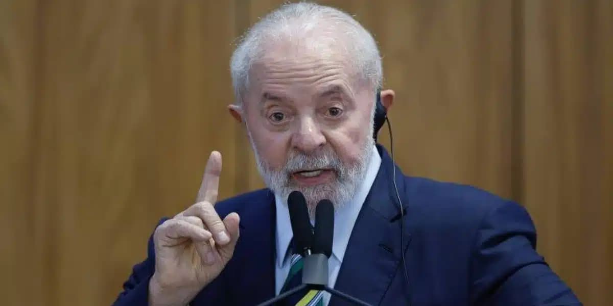 Lula falou sobre a criação de uma nova linha crédito para os brasileiros (Foto: Pedro Ladeira/Folhapress)