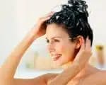 Saiba receita natural para hidratar o cabelo e cobrir os fios brancos Foto: Reprodução 