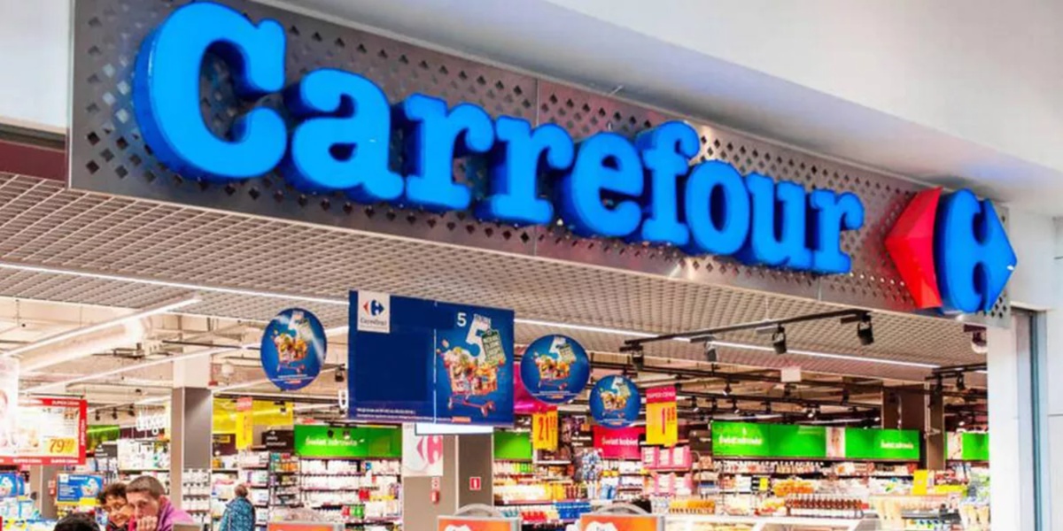Carrefour emite comunicado para seus clientes (Imagem Reprodução Internet)