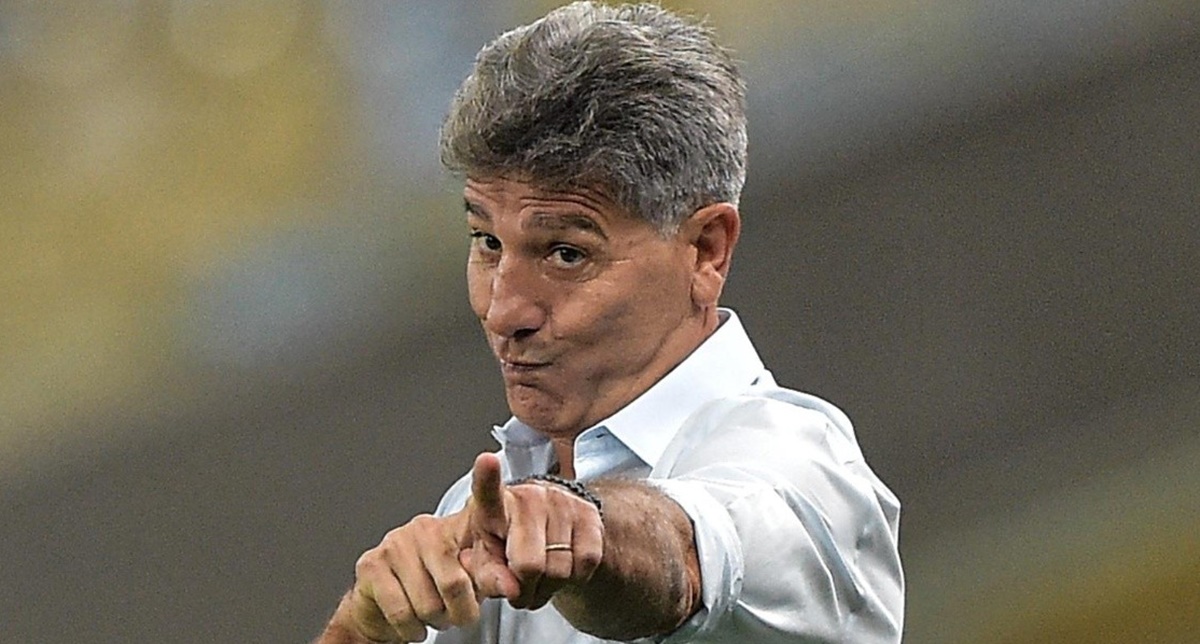 O técnico de futebol do Grêmio falou sobre a Federação Brasileira de Futebol (Foto: Reprodução/ Thiago Ribeiro/ AGIF)