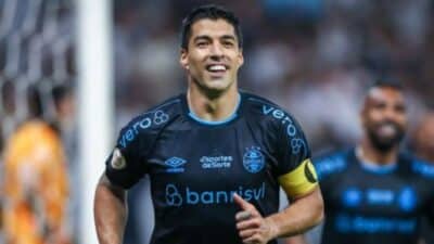 Suárez impressiona com performance mágica no Grêmio e a torcida reage com recado forte para diretoria