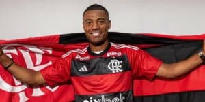 De volta ao jogo? De La Cruz tem situação atualizada pelo Flamengo após grave desfalque