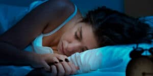 5 passos para dormir + rápido e mandar a insônia para longe de uma vez por todas