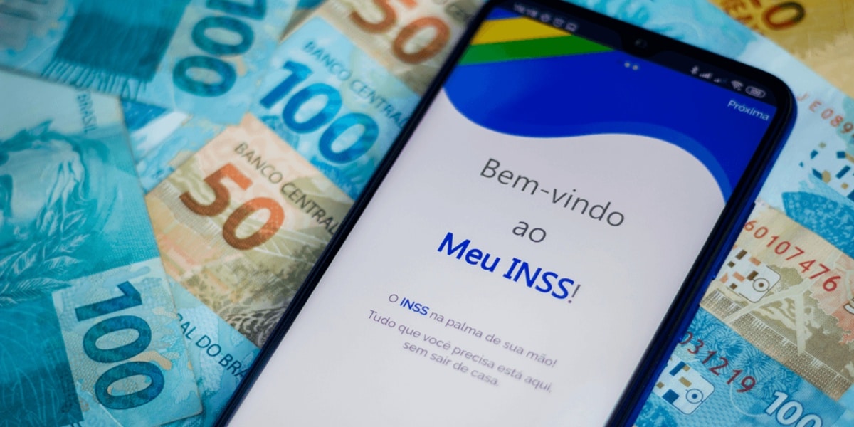 INSS emite comunicado sobre bloqueio dos pagamentos de benefícios dos brasileiros (Imagem Reprodução Google)