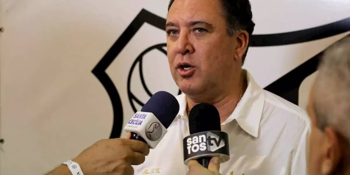 Marcelo Teixeira, Presidente do Santos, fecha negócio para encher os cofres do clube (Imagem Reprodução Pedro Ernesto Guerra Azevedo)