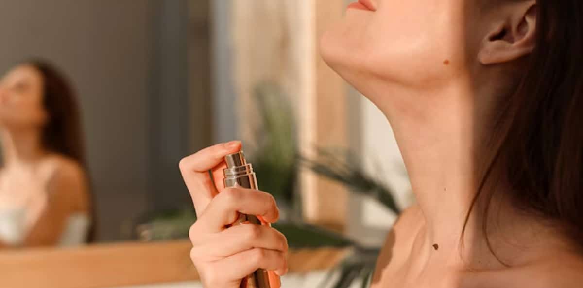 5 perfumes femininos da marca natura que grudam na pele das mulheres (Foto: Reprodução/ FreePik)