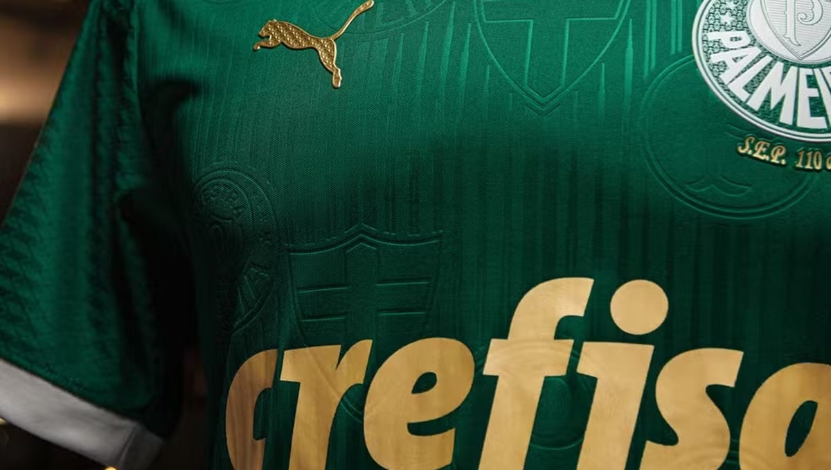 Camisa do Palmeiras com patrocínio máster da Crefisa (Foto: Reprodução/ Divulgação/ SEP)