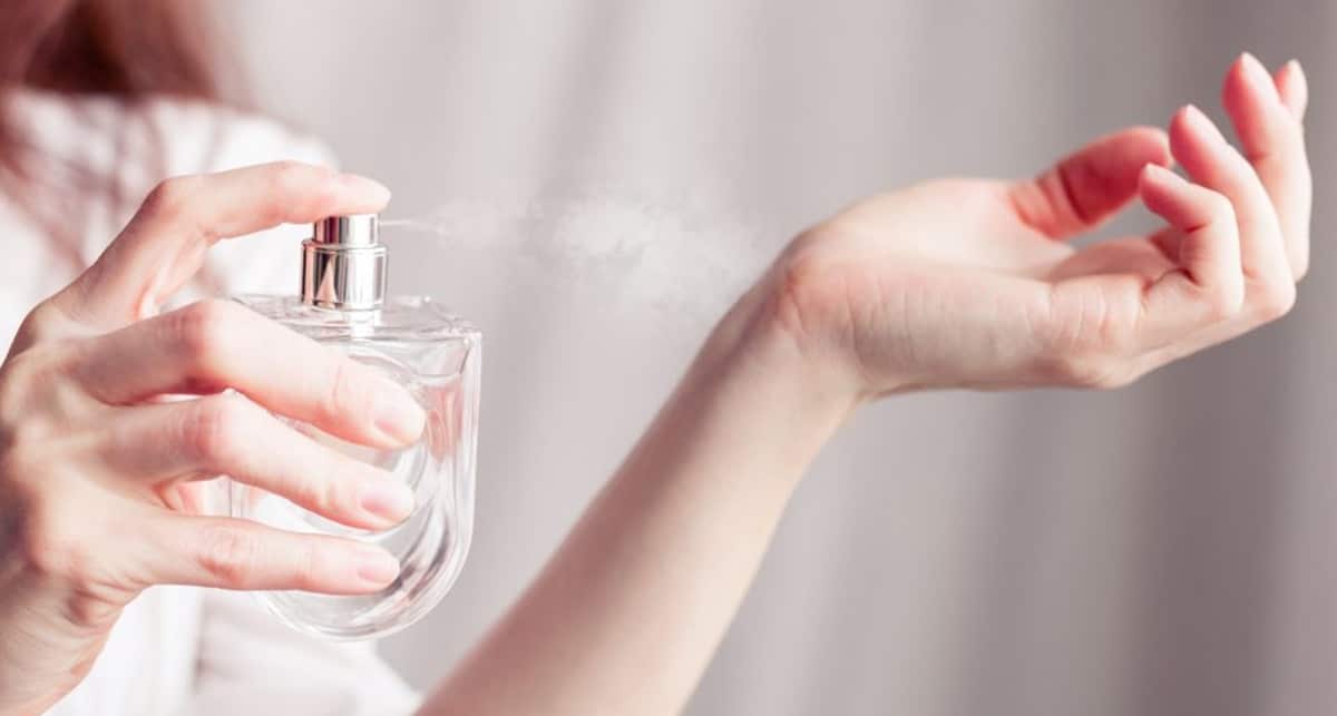 Crie seu próprio perfume caseiro em 3 ingredientes nesta receita do artigo (Foto: Reprodução/ Internet)